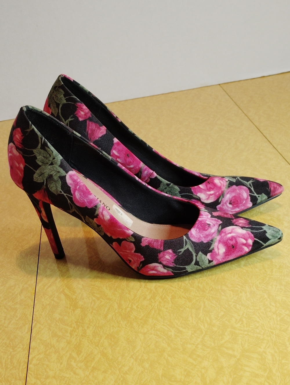 Christian Siriano Flower Heels Size 7.5